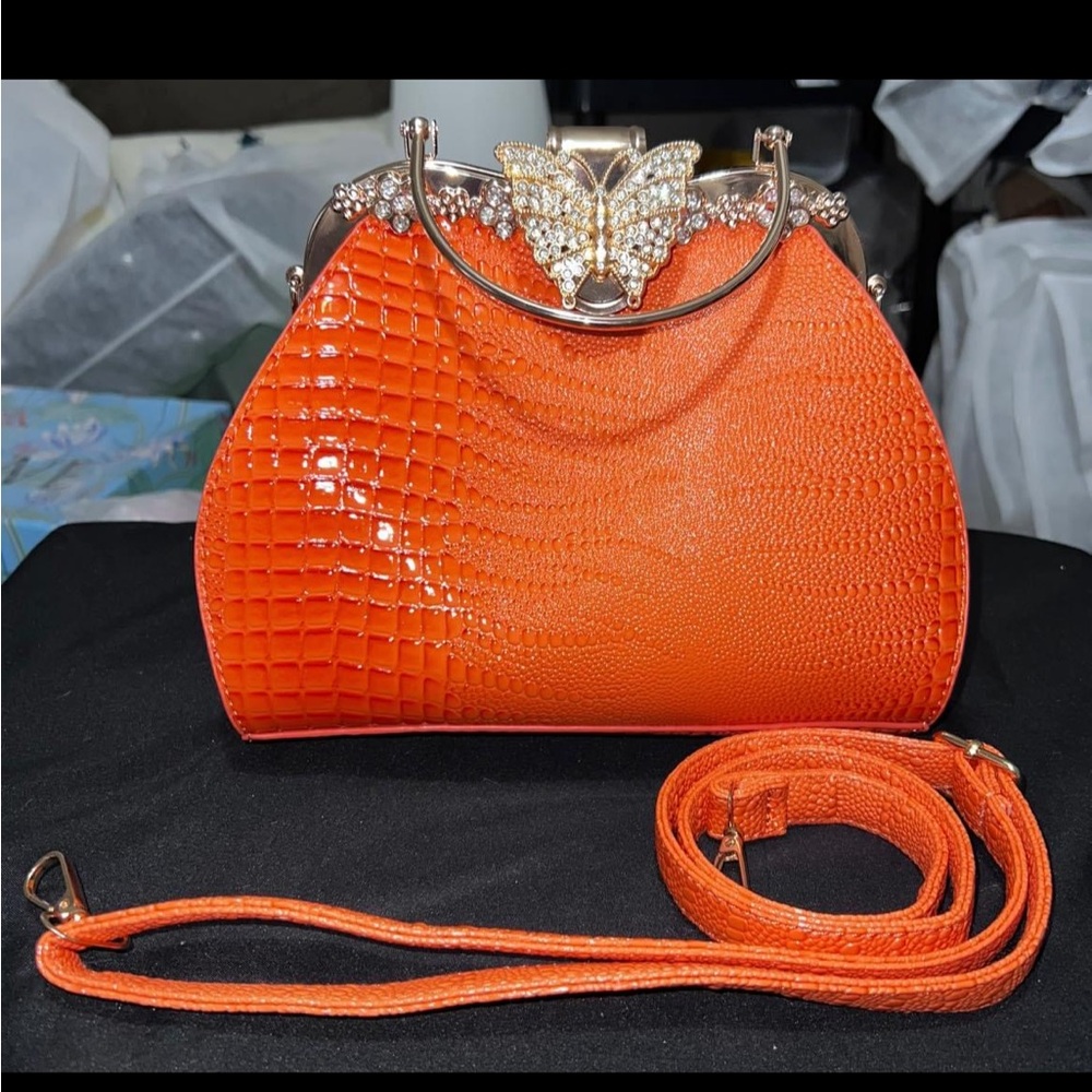 Handbag
